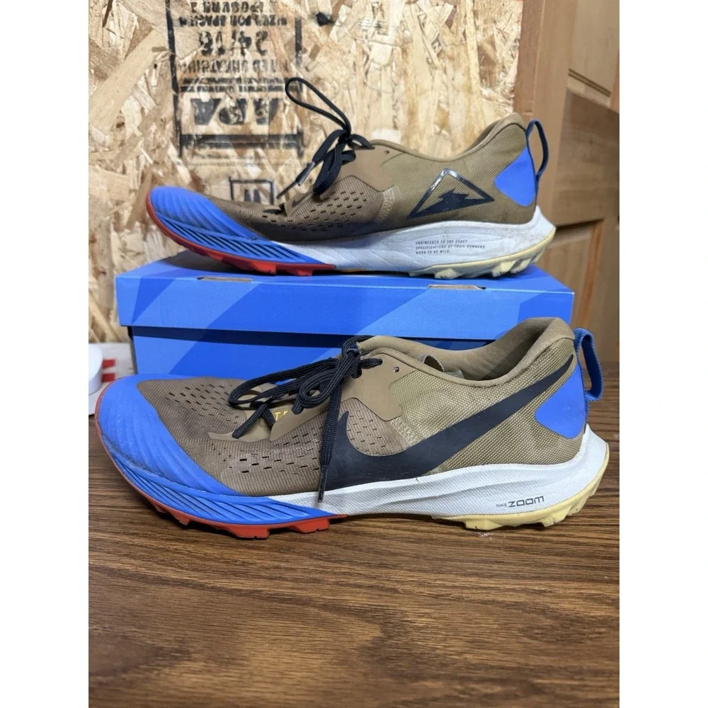 Nike Air Zoom Terra Kiger 5 Mens 12 Beechtree Trail Running Shoes AQ2219-200